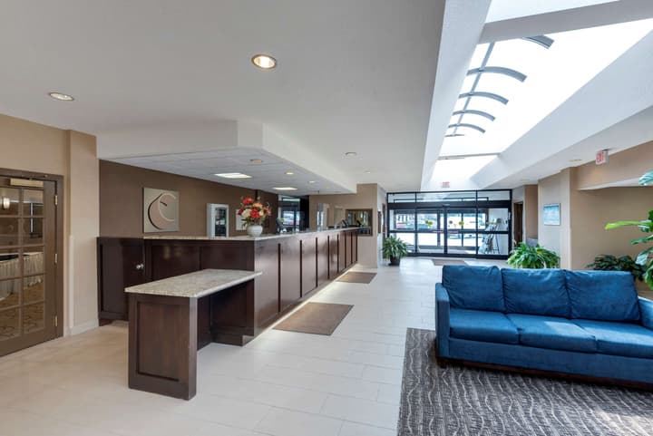 Comfort Inn The Pointe
