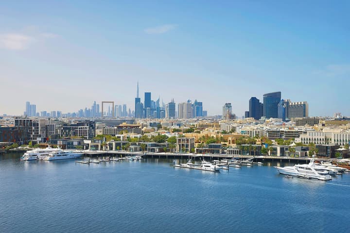Sheraton Dubai Creek Hotel & Towers