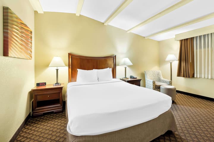 Best Western Coach House