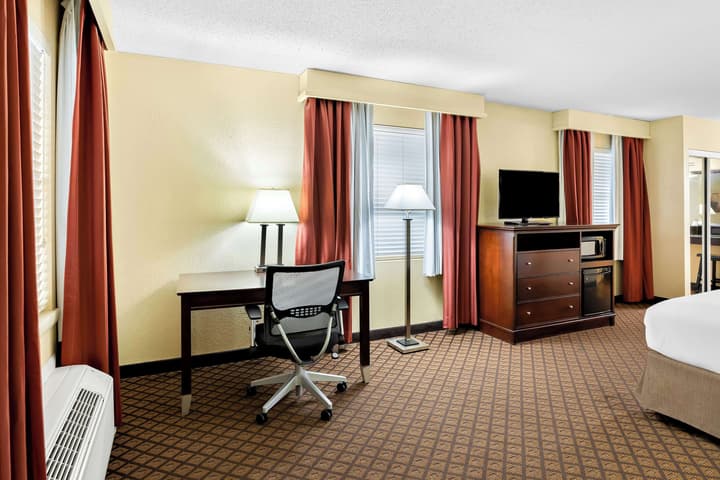 Best Western Coach House