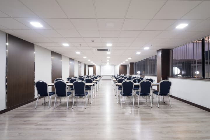 Hotel Chamartin The One