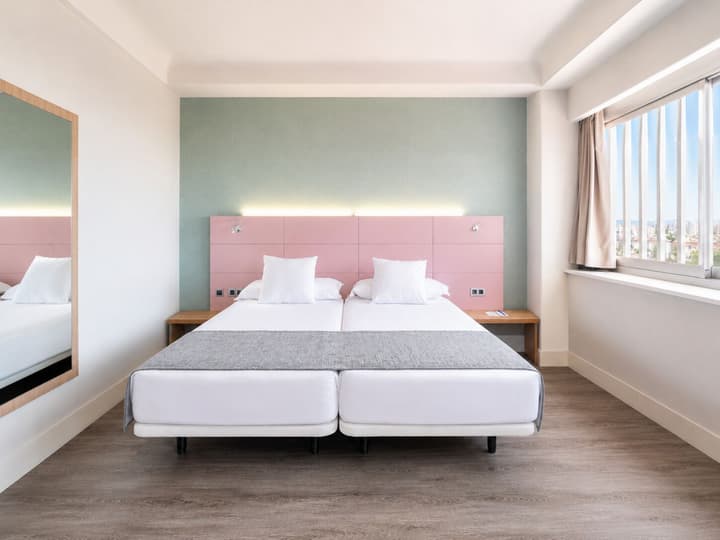 Hotel Chamartin The One