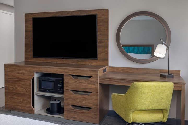Hampton Inn & Suites by Hilton Toronto Downtown