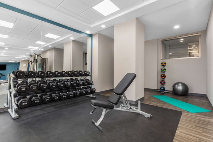 Hampton Inn & Suites by Hilton Toronto Downtown