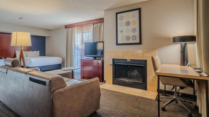 Sonesta ES Suites Albuquerque