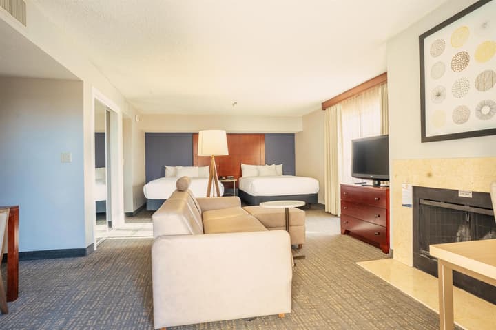 Sonesta ES Suites Albuquerque