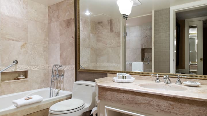 Wedgewood Hotel & Spa