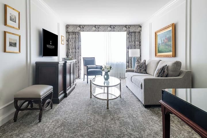 Wedgewood Hotel & Spa