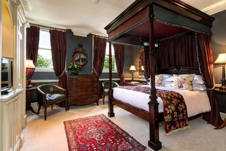 The Gore London – Starhotels Collezione