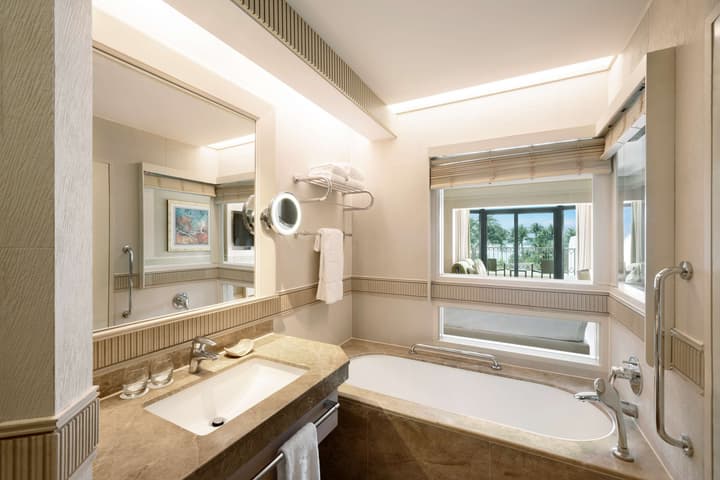Shangri-La Rasa Sentosa, Singapore