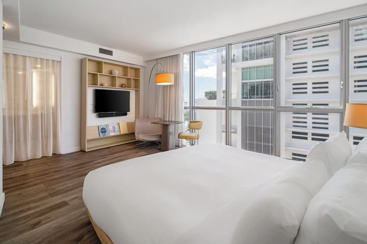 The Grayson Miami Downtown