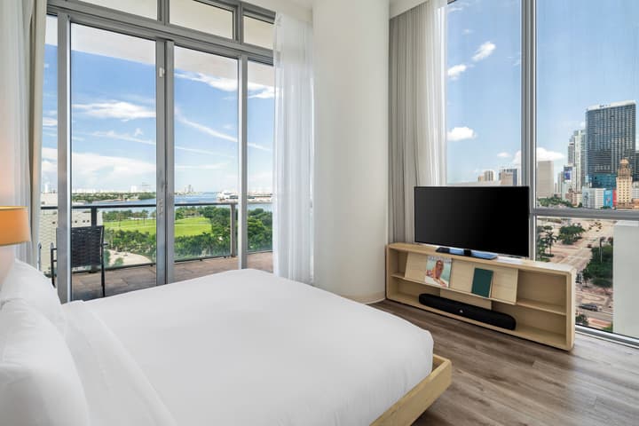 The Grayson Miami Downtown