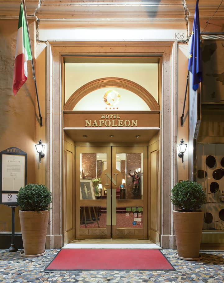 Napoleon Hotel