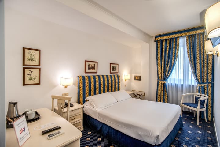 Napoleon Hotel