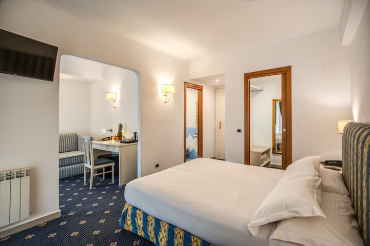 Napoleon Hotel