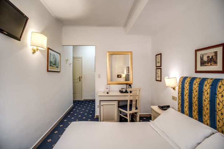 Napoleon Hotel