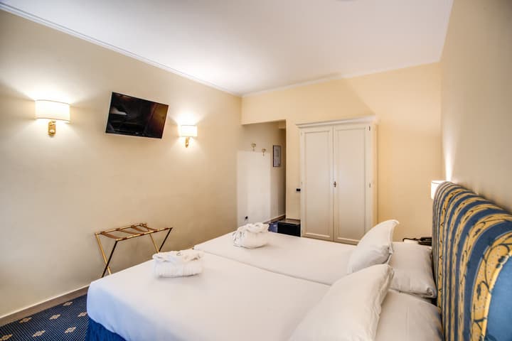 Napoleon Hotel