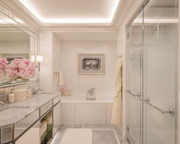 Four Seasons Hotel George V
