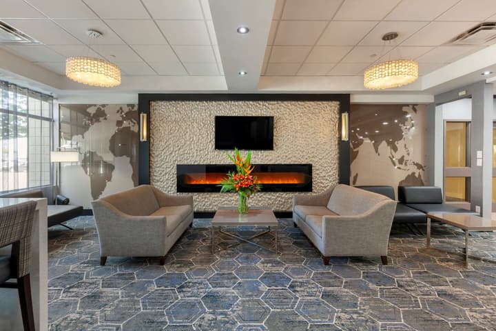 Best Western Plus Toronto Airport Hotel