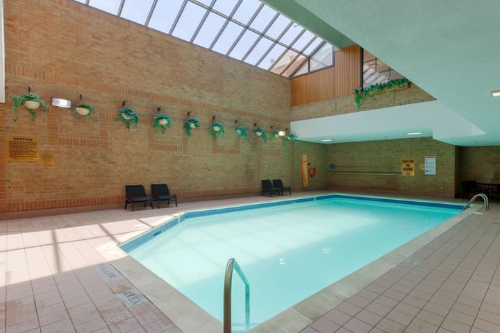 Best Western Plus Toronto Airport Hotel