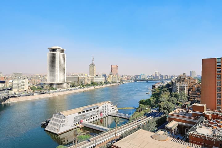 Cairo Marriott Hotel & Omar Khayyam Casino