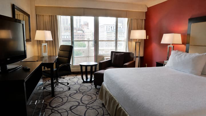 Holiday Inn Montréal Centre-Ville Downtown by IHG