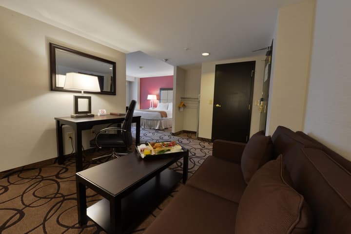 Holiday Inn Montréal Centre-Ville Downtown by IHG
