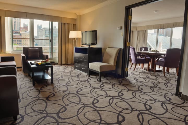 Holiday Inn Montréal Centre-Ville Downtown by IHG