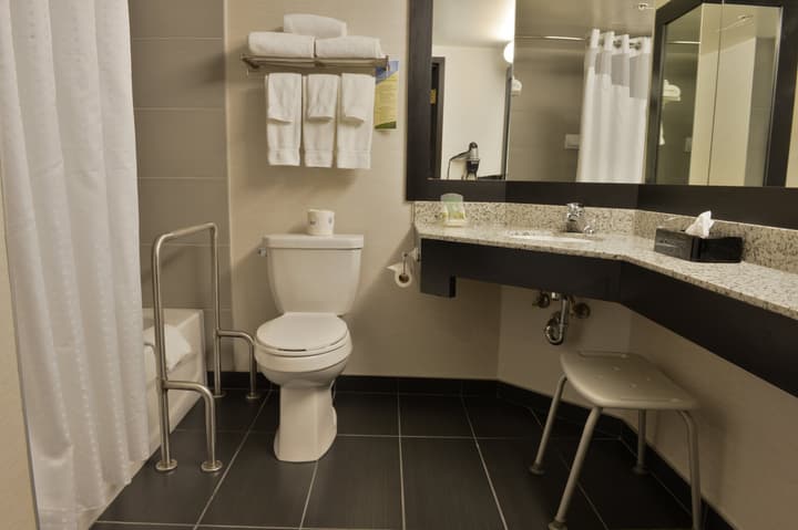 Holiday Inn Montréal Centre-Ville Downtown by IHG