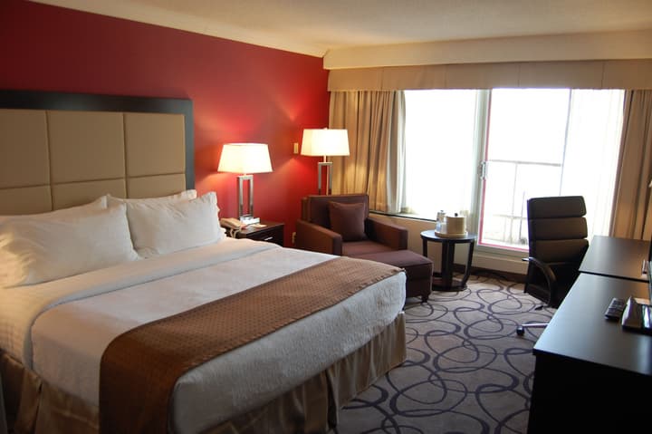Holiday Inn Montréal Centre-Ville Downtown by IHG