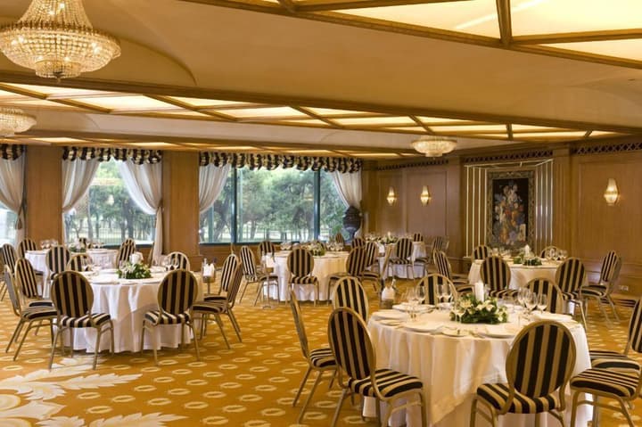 Royal Olympic Hotel