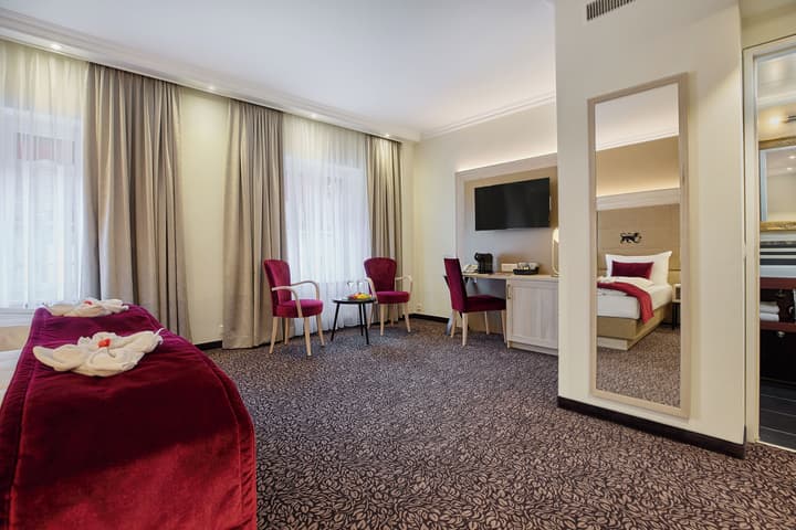 St Gotthard Hotel