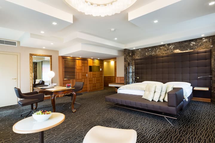 St Gotthard Hotel