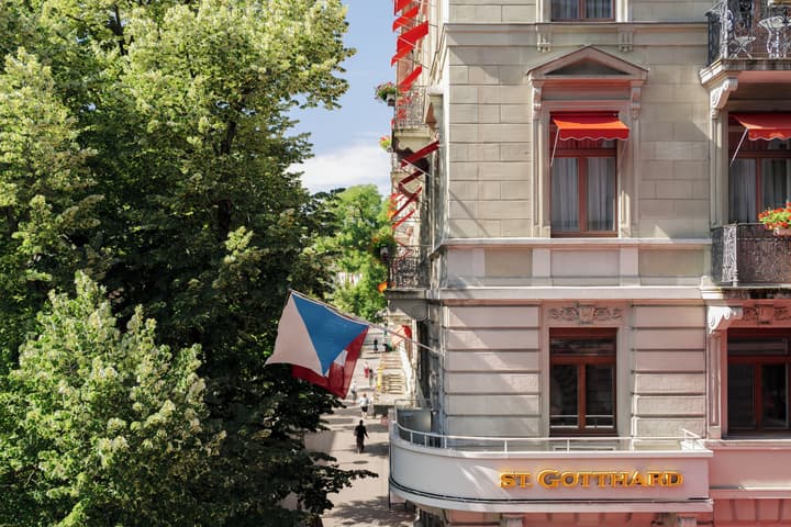 St Gotthard Hotel
