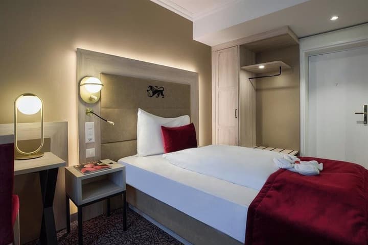 St Gotthard Hotel