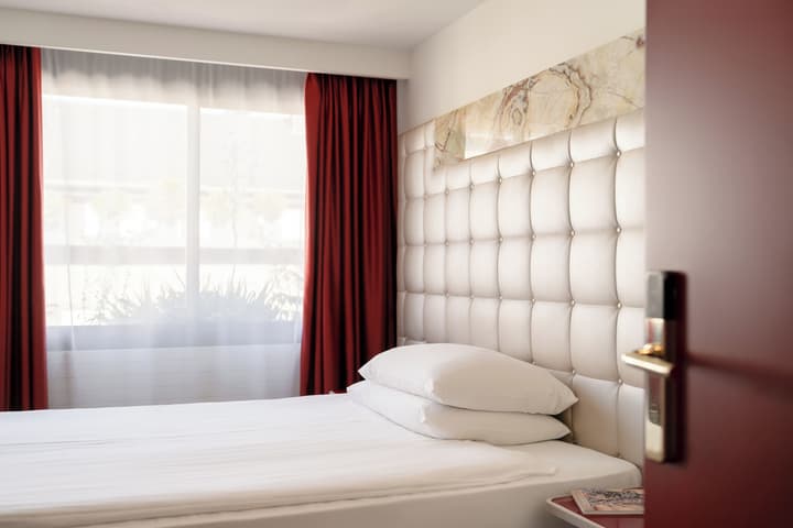 St Gotthard Hotel