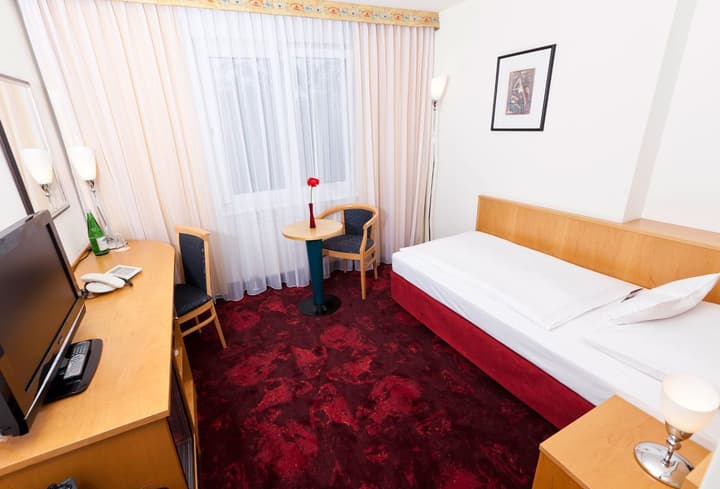 Hotel Boltzmann