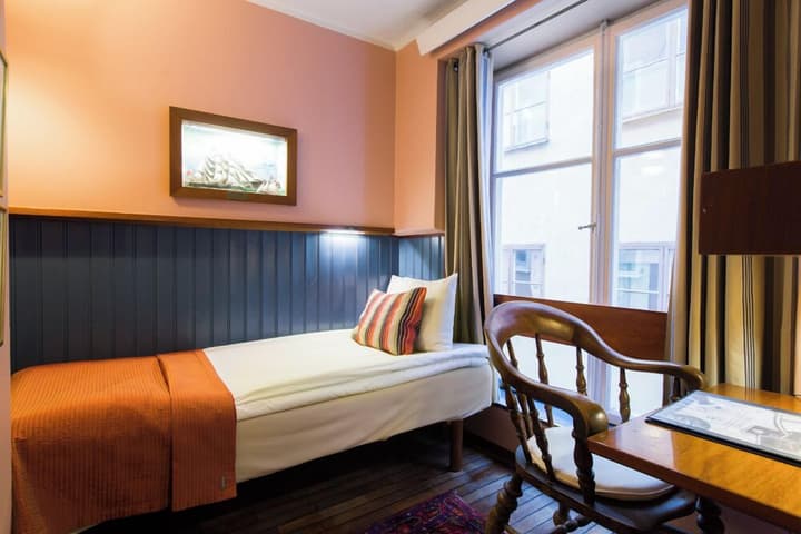 Lord Nelson Hotel