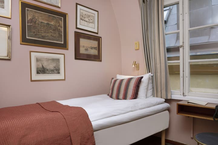 Lord Nelson Hotel
