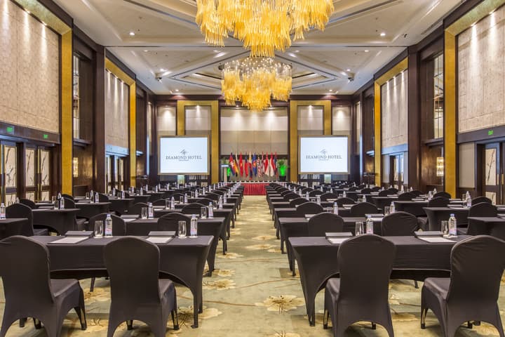 Diamond Hotel Philippines