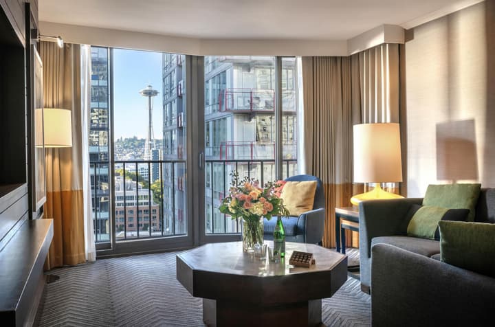 Warwick Seattle