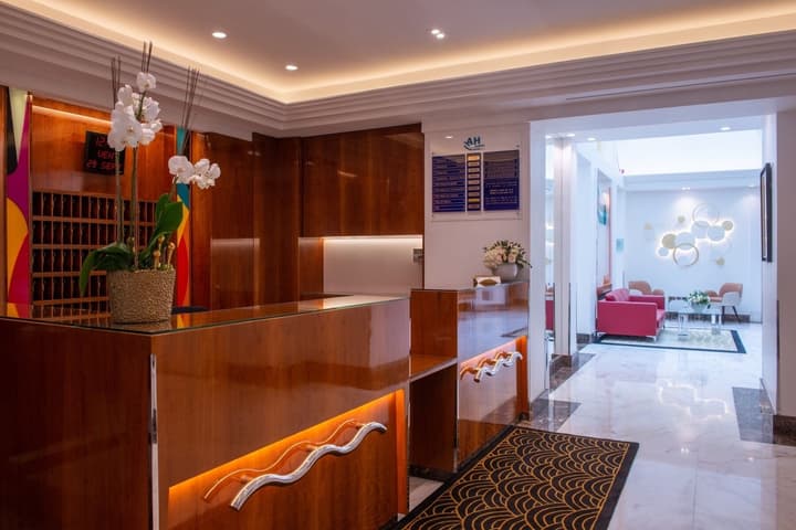 Atlantic Hotel