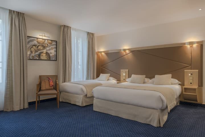 Atlantic Hotel