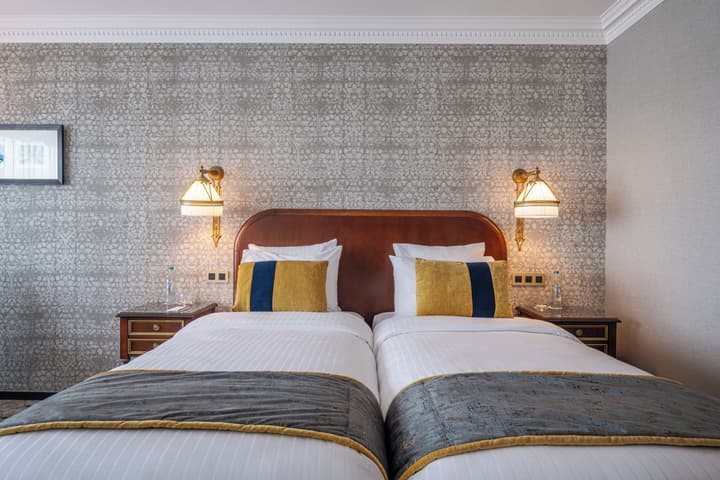 Hotel Barsey by Warwick