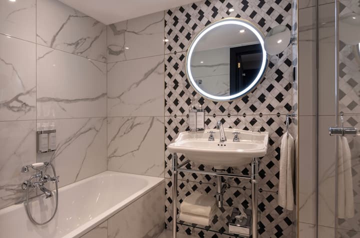 Hotel Barsey by Warwick