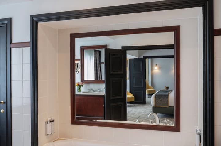 Hotel Barsey by Warwick