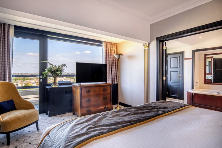 Hotel Barsey by Warwick