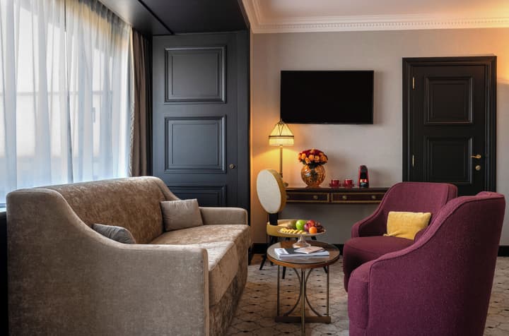 Hotel Barsey by Warwick