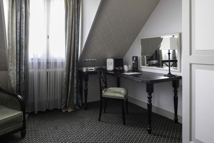 Hôtel Bradford Elysées – Astotel