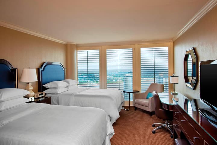 Sheraton New Orleans Hotel